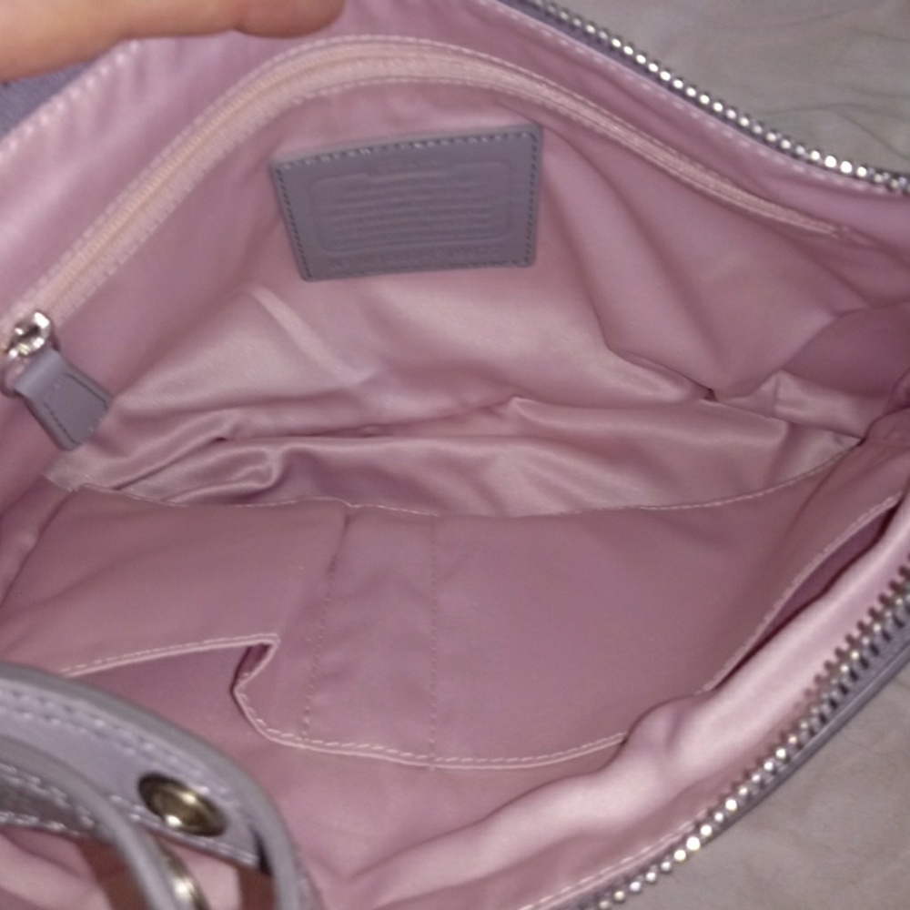 💥SALE💥⭐NWOT RARE COACH ASHLEY PURSE⭐ - Picture 3 of 8